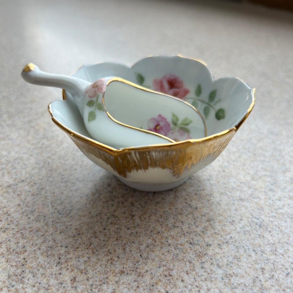 Vintage Miniature Sugar Dish & Scoop